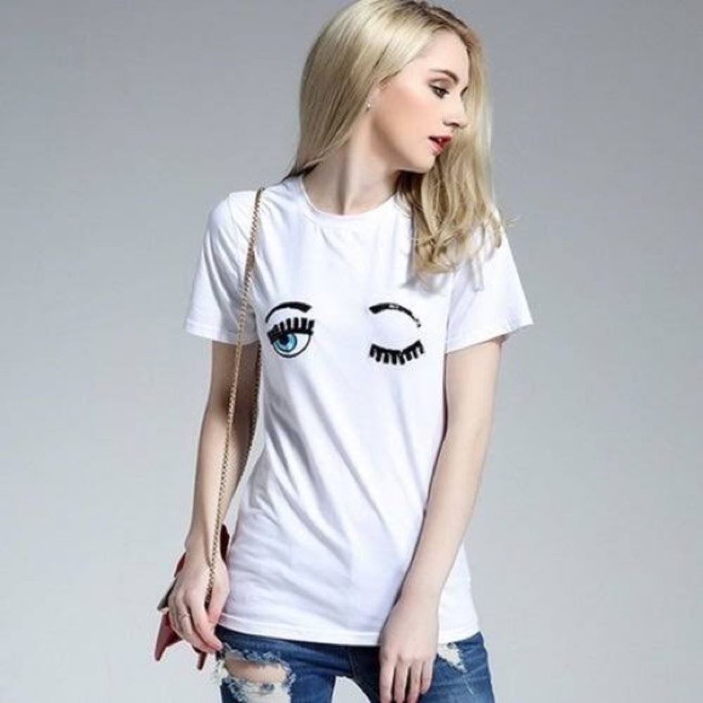 Eye embroidered tee